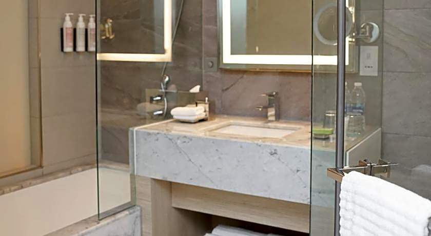 Le Meridien City Centre Bahrain