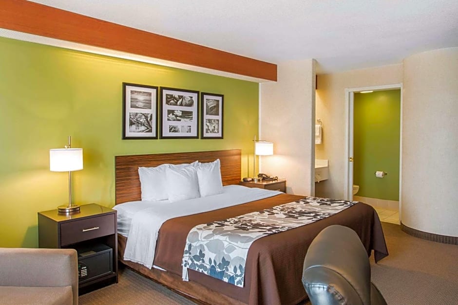Sleep Inn & Suites Oregon - Toledo