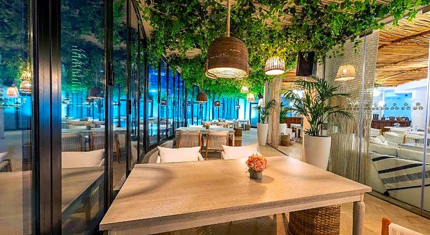 Le Meridien Abu Dhabi Resort