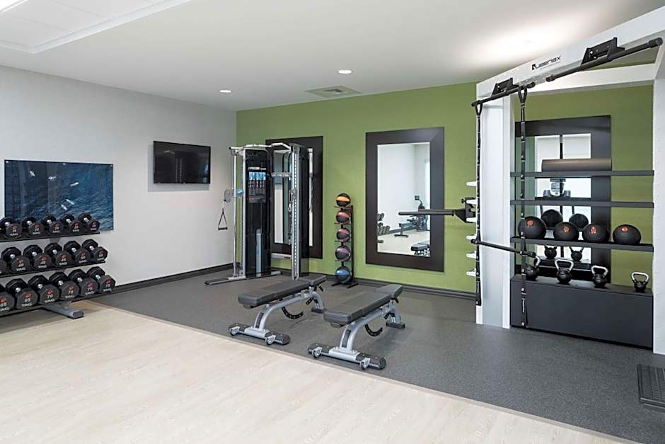 Home2 Suites by Hilton Cape Canaveral Cruise Port, FL