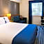 Holiday Inn Express Leeds-East By IHG