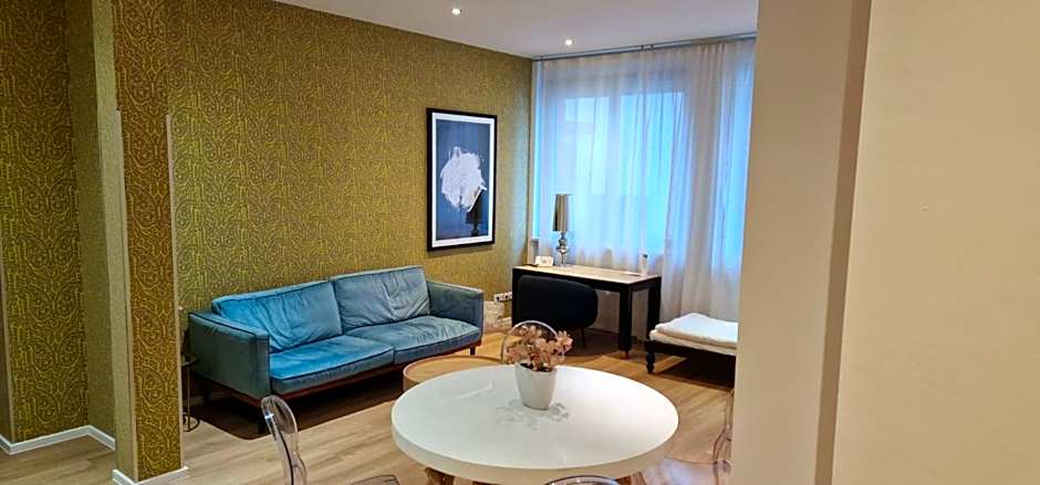 The Suite Hotel Garden