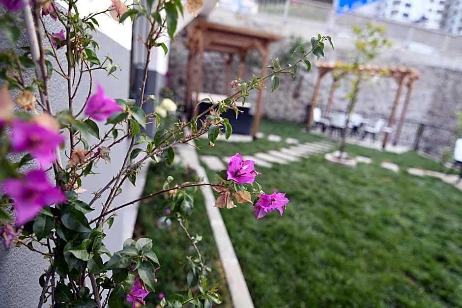 Sera Nature Hotel & Spa