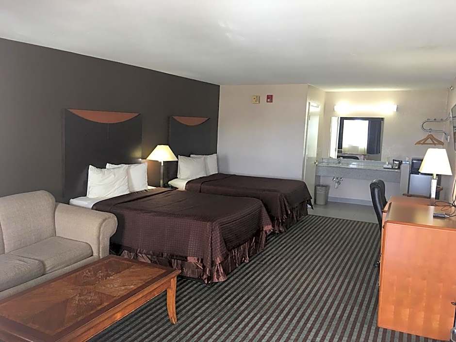 Cypress Inn