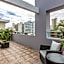 Le Consulat, An Ascend Collection Hotel