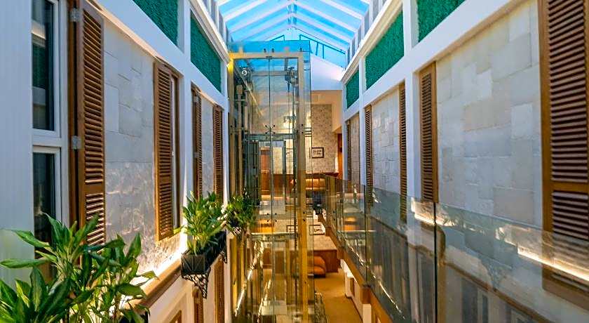 The Radh Hotel
