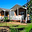 Cardwell Beachcomber Motel & Tourist Park