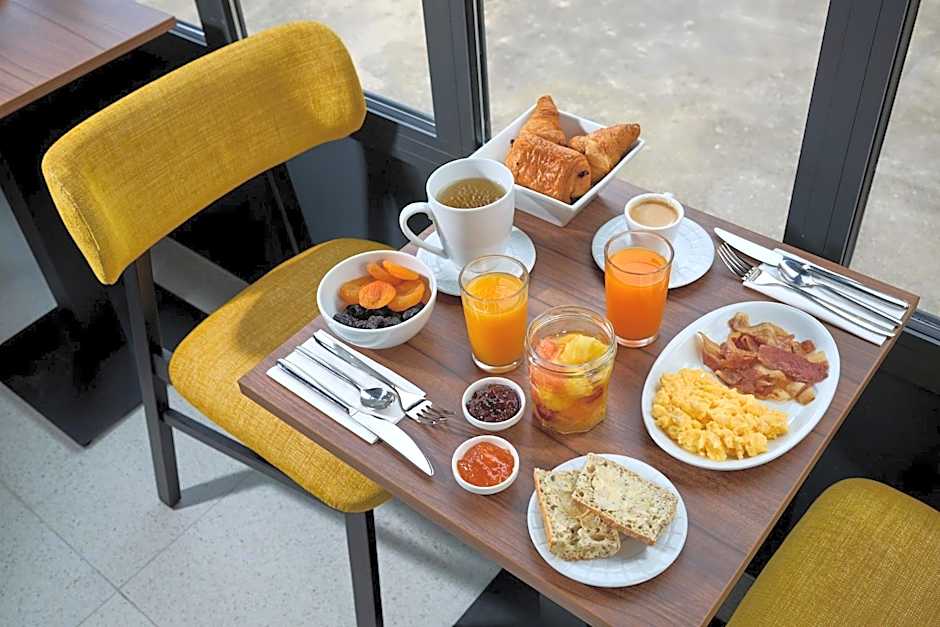 Kyriad Paris 10 - Gare Du Nord