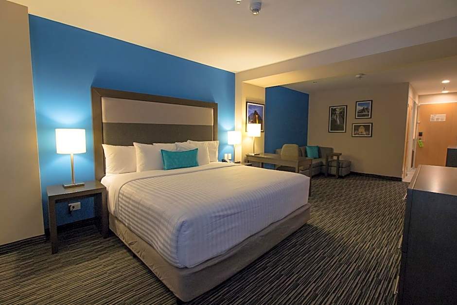 CHN Hotel Monterrey Aeropuerto, Trademark by Wyndham