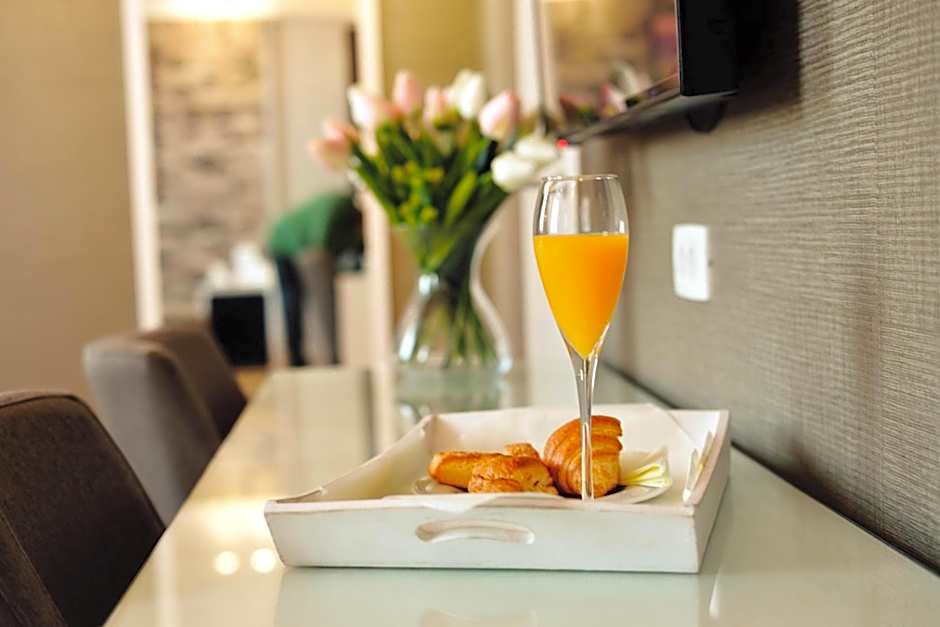 Belgrade Inn Garni Hotel