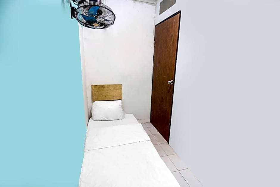 Hotel O Solo Baru Homestay Syariah