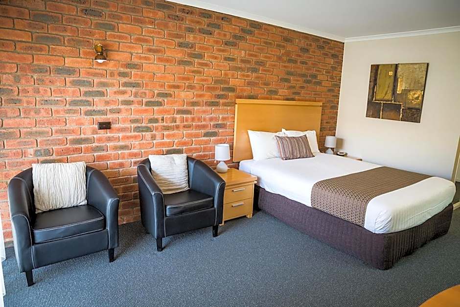 Australian Settlers Motor Inn