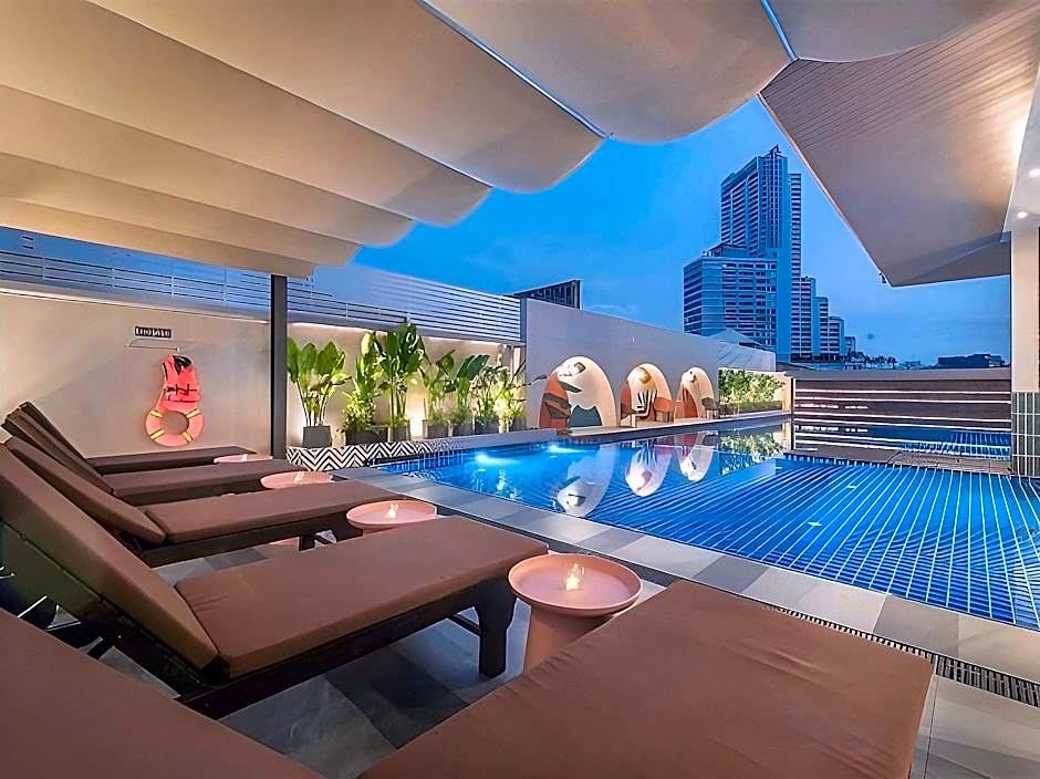 Buri Sriphu Boutique Hotel