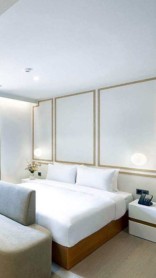 Busan H-AVENUE Hotel Seomyeon Station