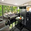 Oh! The Urban Oasis - Adults only
