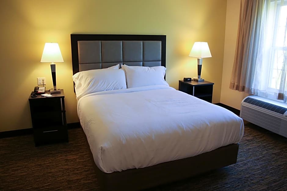 Candlewood Suites - Portland - Scarborough, an IHG Hotel