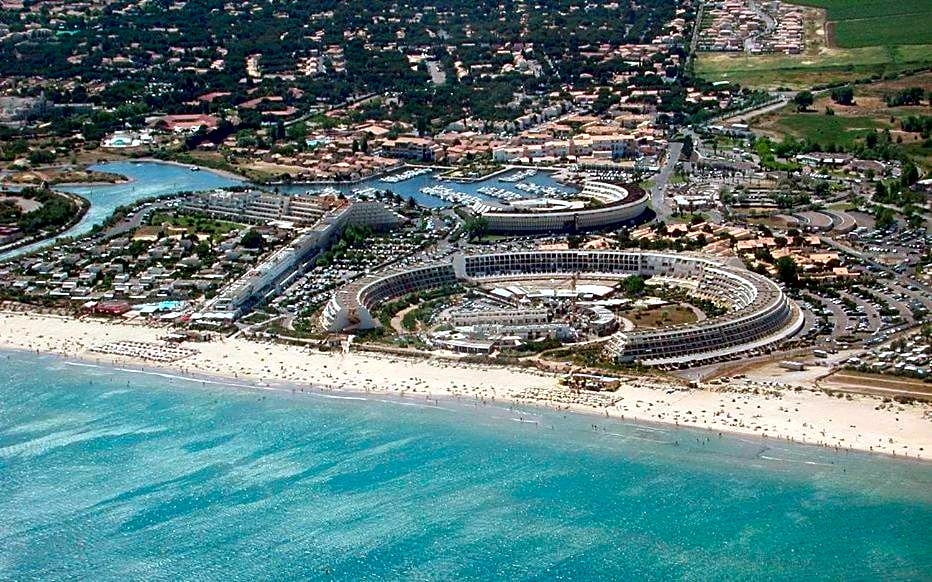 Chambre La Palmeraie village naturiste