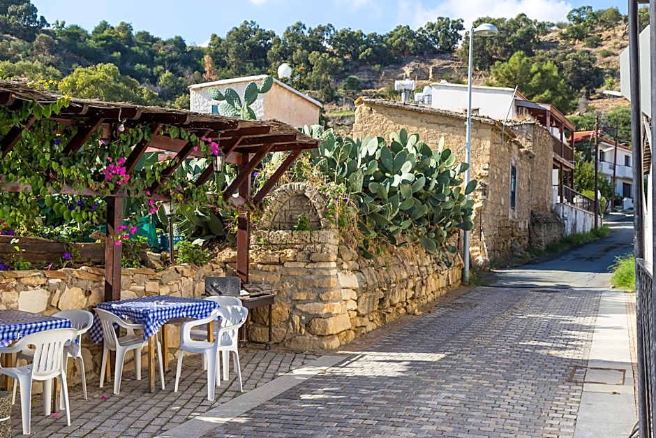 Antonis G. Hotel Apartments