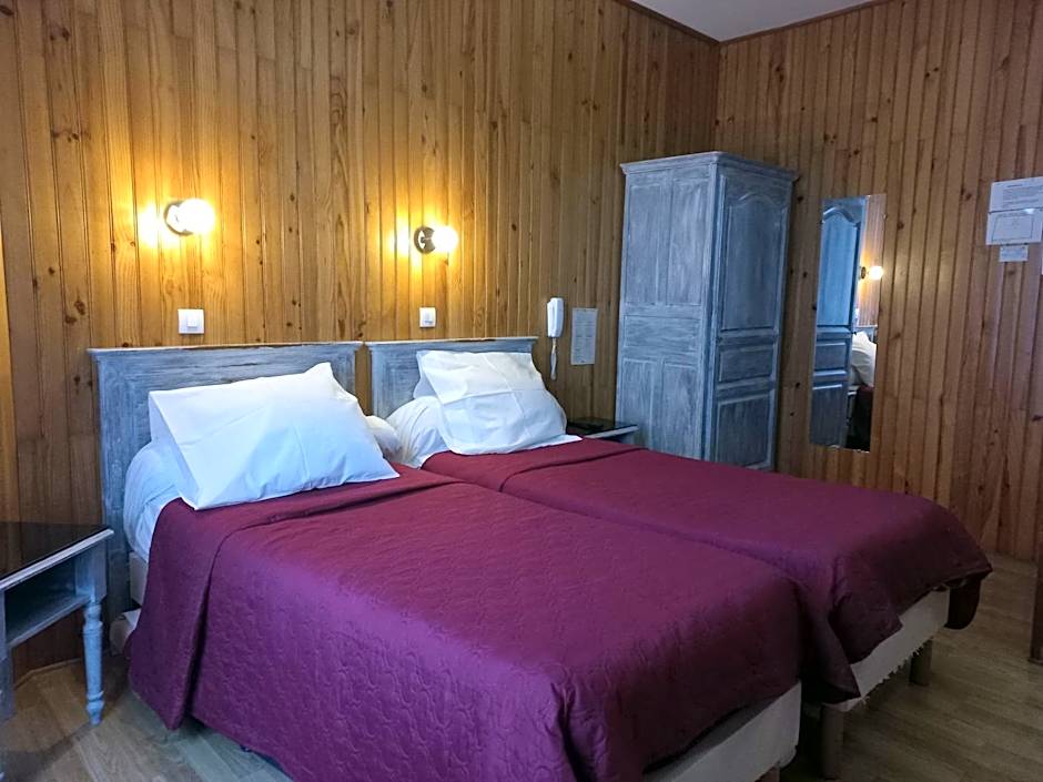 Photo 1 of 43 of Hotel Paris Nord
