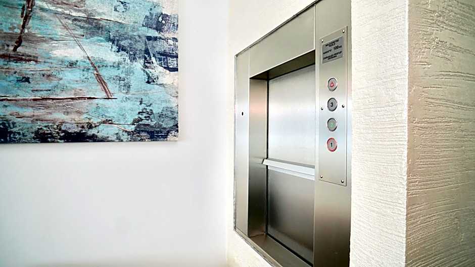 Sky Beach Aparthotel