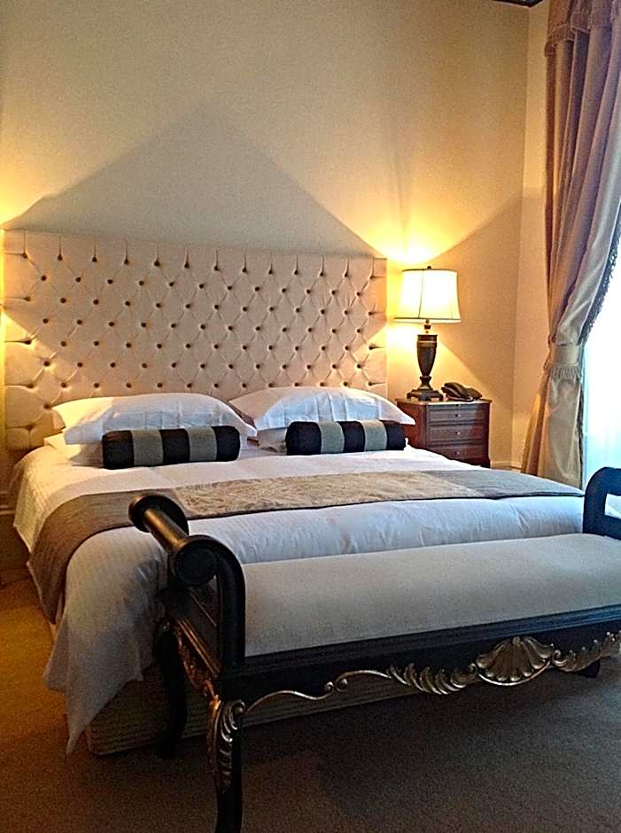 The Georgian Town House Hotel