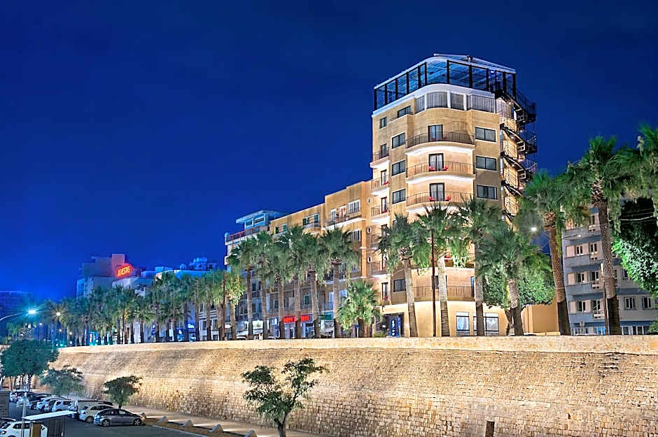Gate Twenty Two Boutique Hotel