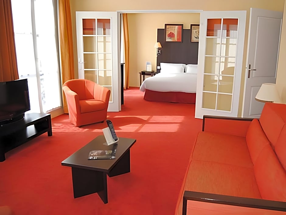Le Plessis Grand Hotel