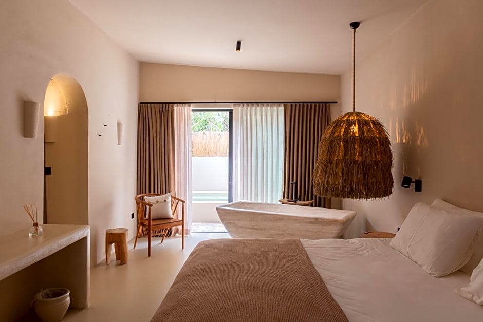 GAIA Alaçatı BY THE SEA - Adult Only