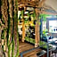 Art & Garden Residence