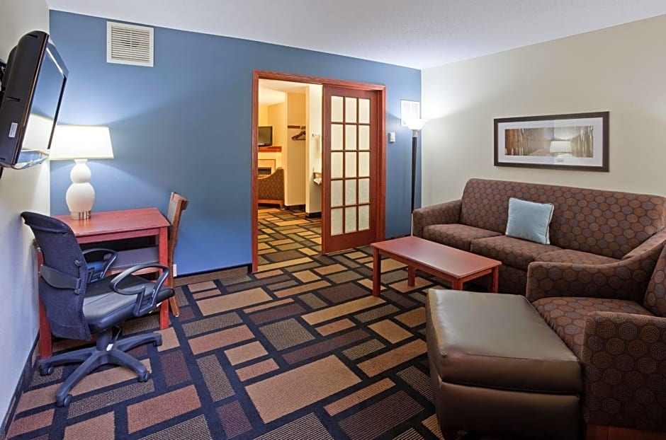 AmericInn by Wyndham Austin