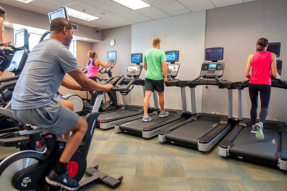 Crowne Plaza Executive Center Baton Rouge By IHG