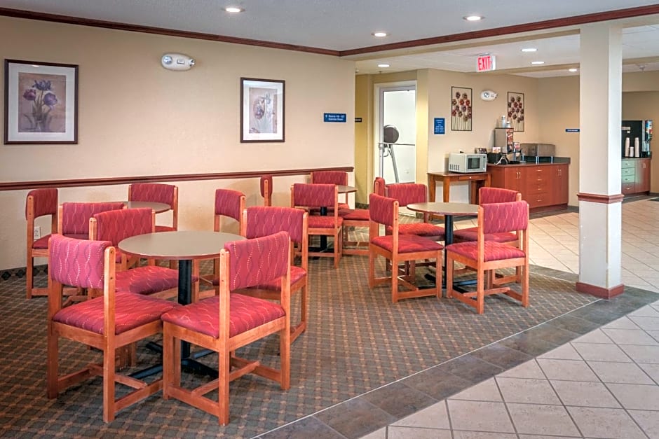 Microtel Inn & Suites By Wyndham Beckley East