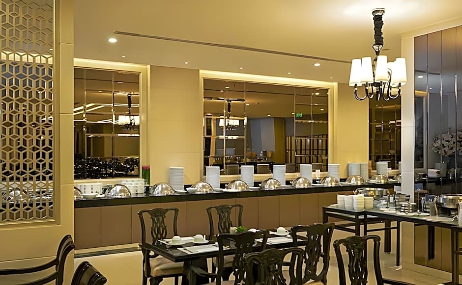 Mandarin Hotel Managed By Centre Point