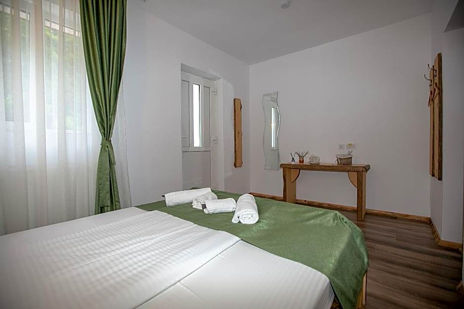 Barlogul din Vidraru