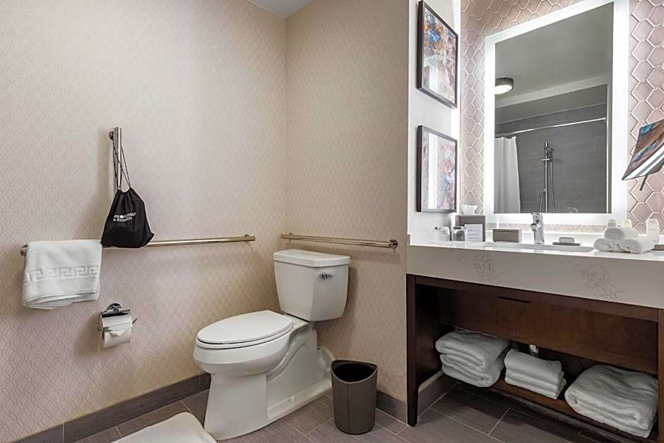 Omni Charlotte Hotel