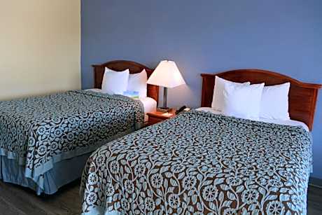 Double Room with Two Double Beds - Non-Smoking