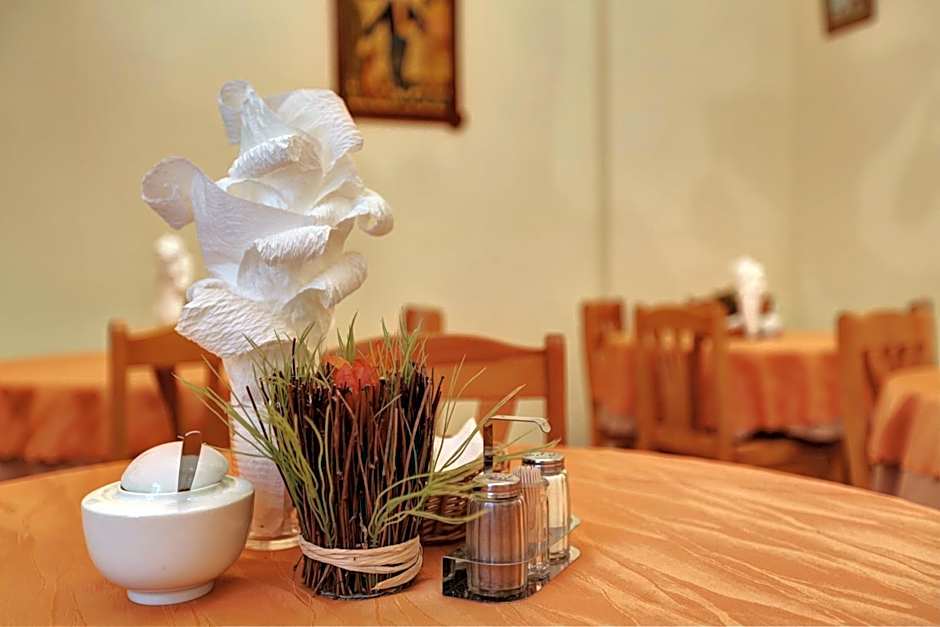 Hotel Pension Bernstein am Kurfürstendamm