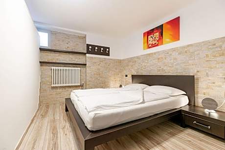 Apartment with Patio - Basement