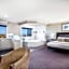 Comfort Inn On Raglan