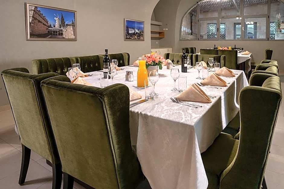 The Sephardic House Hotel in The Jewish Quarter