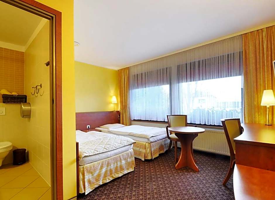 Hotel Astra Tajemniczy Ogród