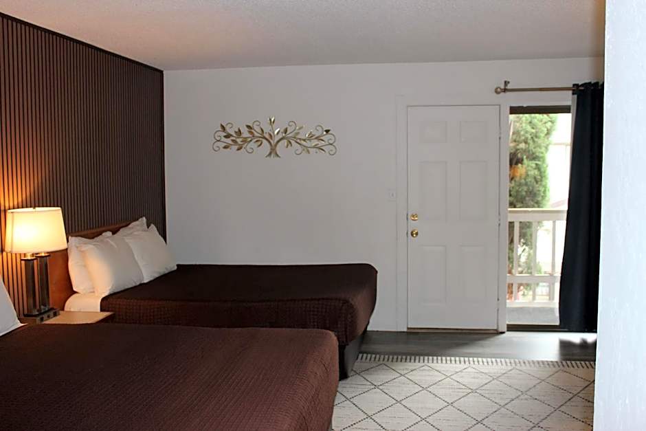 Cedarwood Inn of Ashland