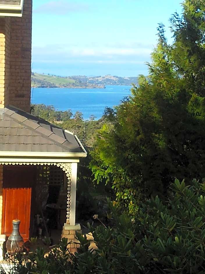 Waterview Gardens B&B