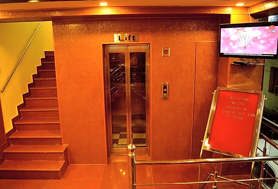 HOTEL THAKUR JI