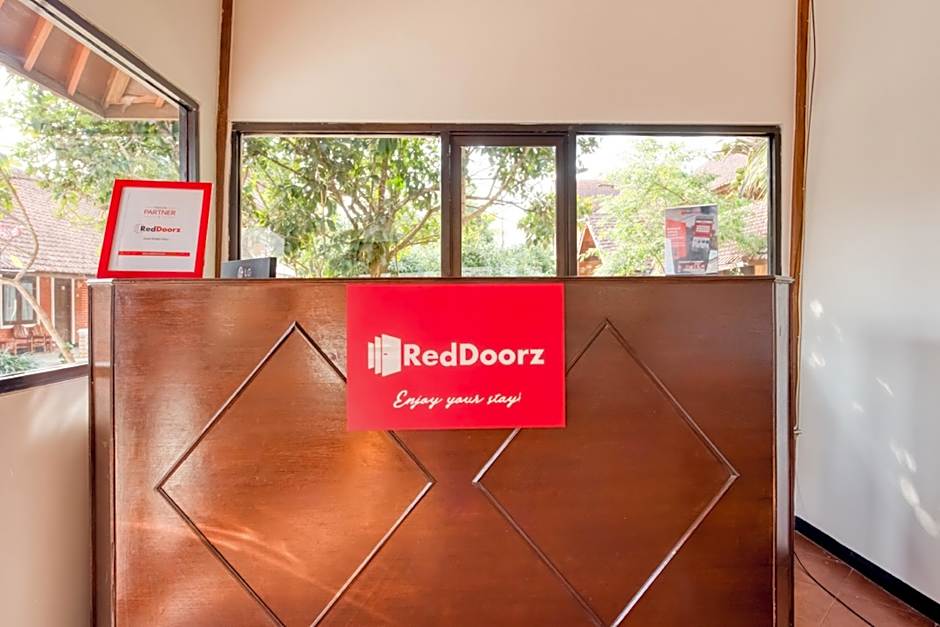 RedDoorz Syariah near Gor Ken Arok