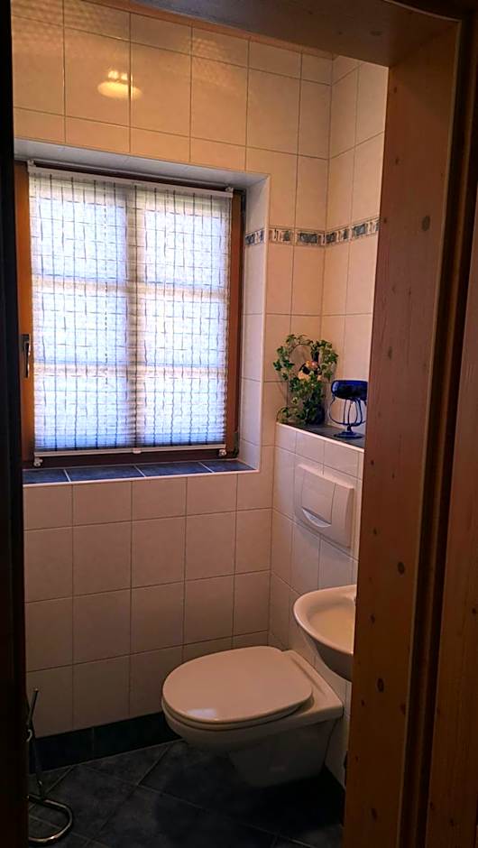 Gästezimmer Tiefenbacher