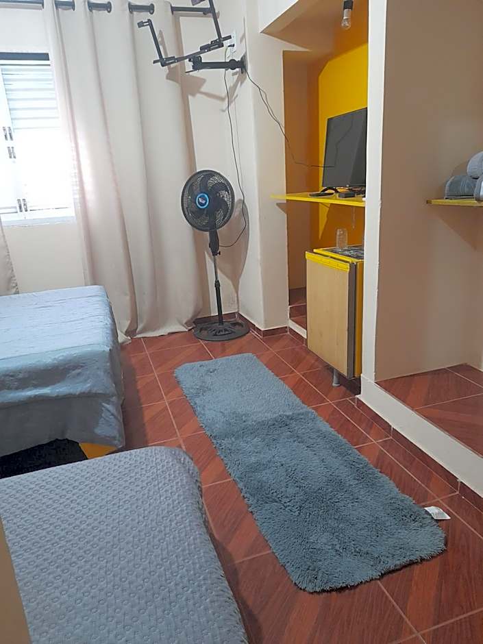 Lopez Village GuestHouse