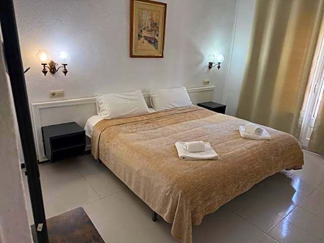 Hotel Nou Roser