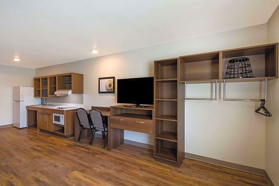 WoodSpring Suites Panama City Beach