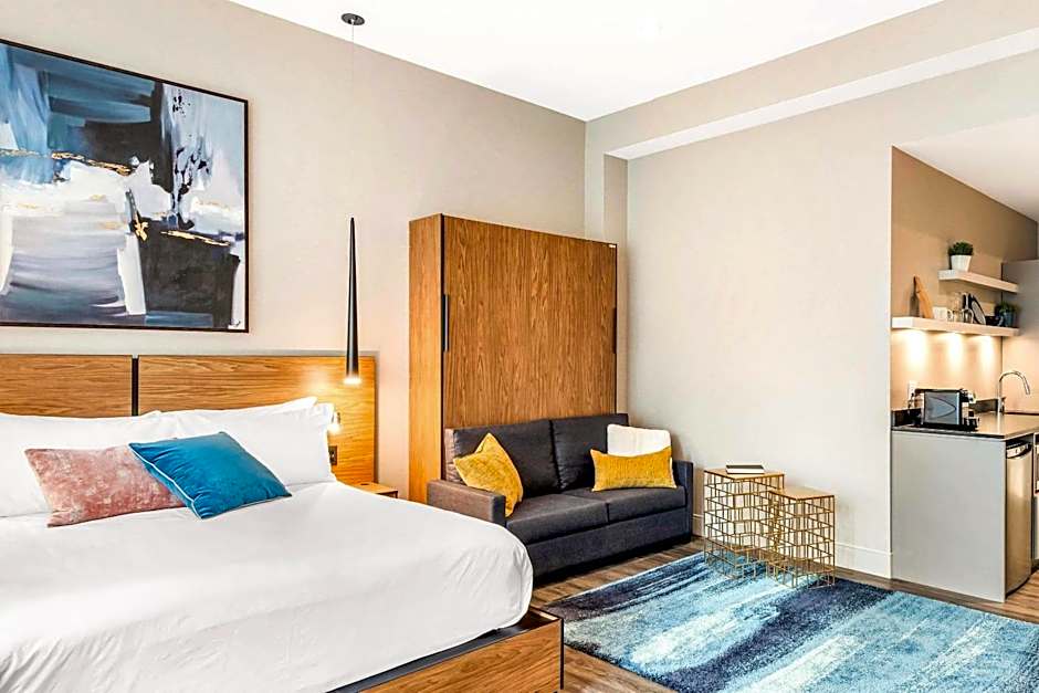 Hotel Royal William, an Ascend Collection Hotel